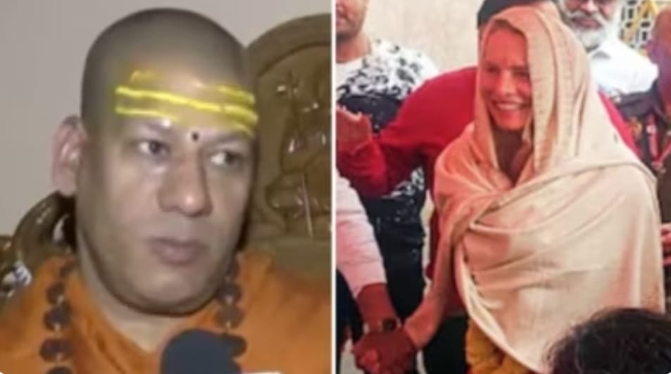 निरंजन पीठाधीश्वर श्री श्री १००८ आचार्य महामंडलेश्वर पूज्य स्वामी कैलाशानन्द गिरि जी महाराज ने लॉरेन पॉवेल जॉब्स को अपनी शिष्य के रूप में किया स्वीकार