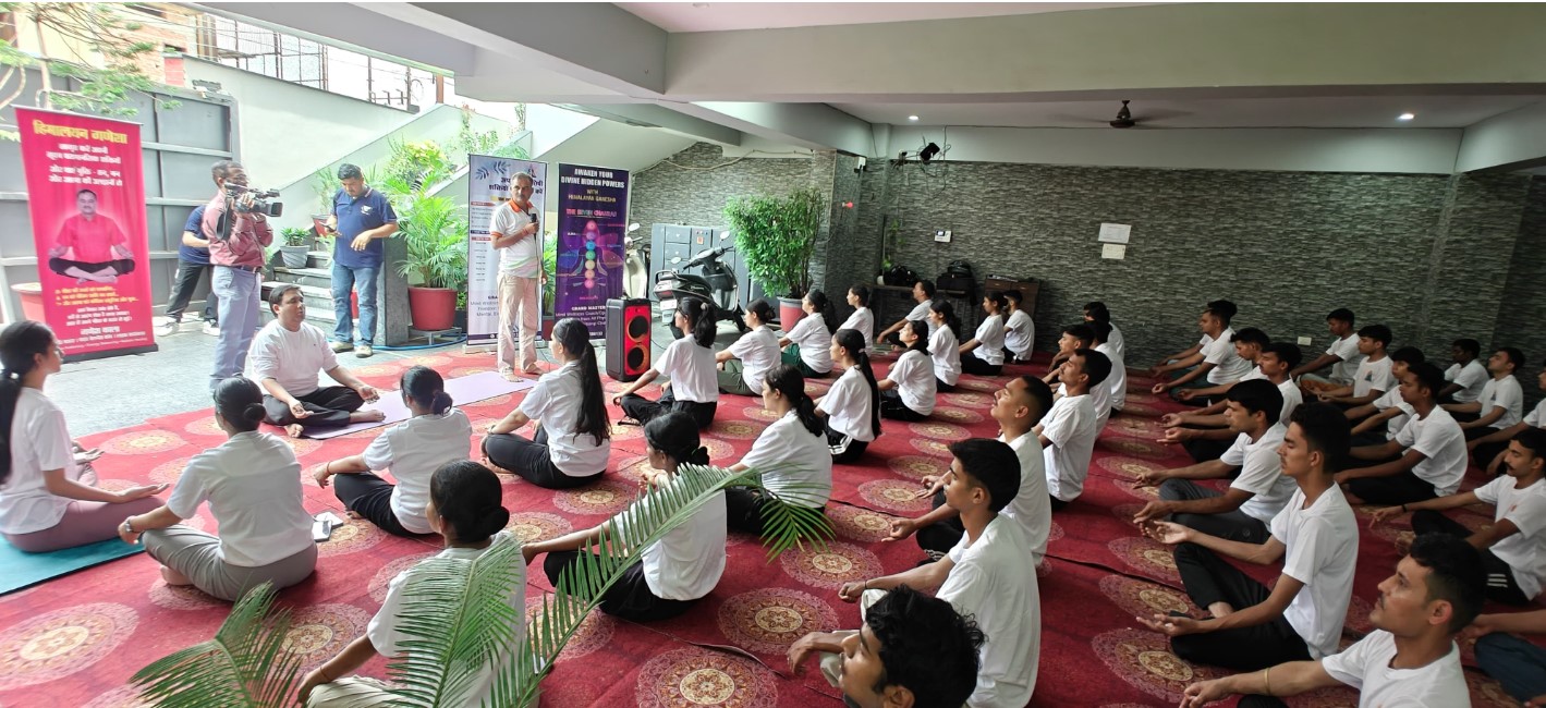 अंतरराष्ट्रीय योग दिवस पर देहरादून में भव्य योग व मेंटल वेलनेस शिविर का आयोजन
