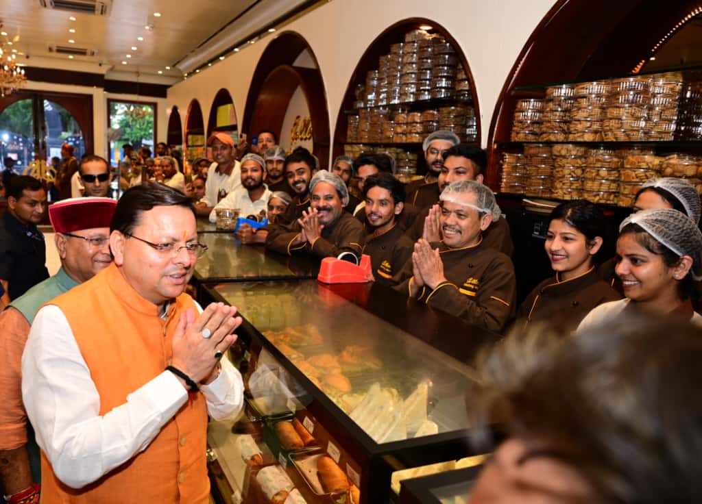 सीएम धामी ने GST पर लिए गए निर्णय को जनकल्याणकारी बताते हुए प्रधानमंत्री का धन्यवाद किया।