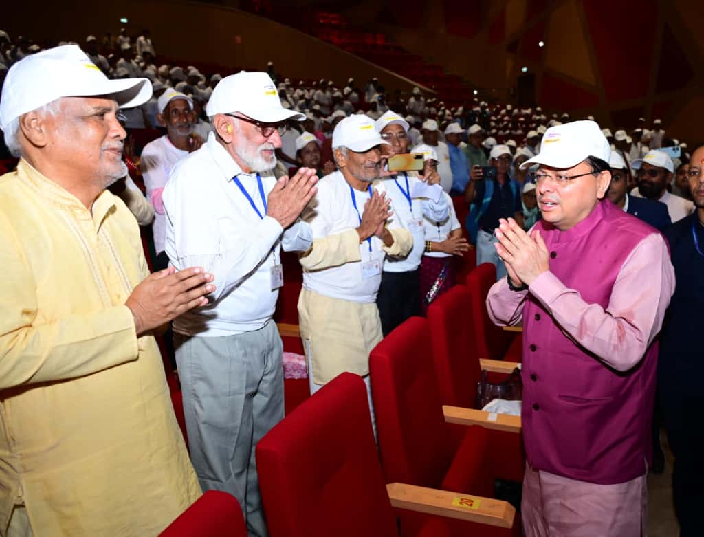 सीएम धामी ने अंतरराष्ट्रीय वृद्धजन दिवस पर सभी बुजुर्गों को शुभकामनाएं दीं।