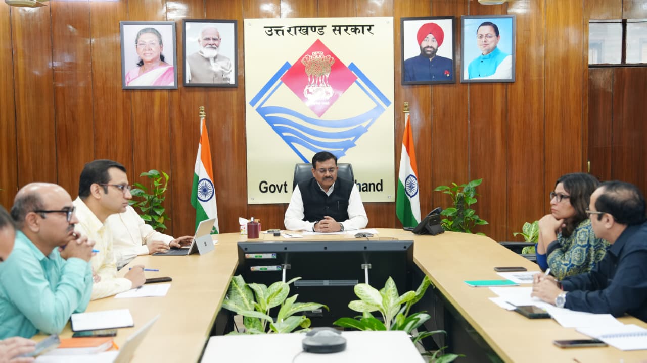 मुख्यमंत्री की पहल पर शुरू होगी निःशुल्क कोचिंग योजना, कमजोर तबके के 10 हजार युवाओं को मिलेगा सफलता का मार्ग।