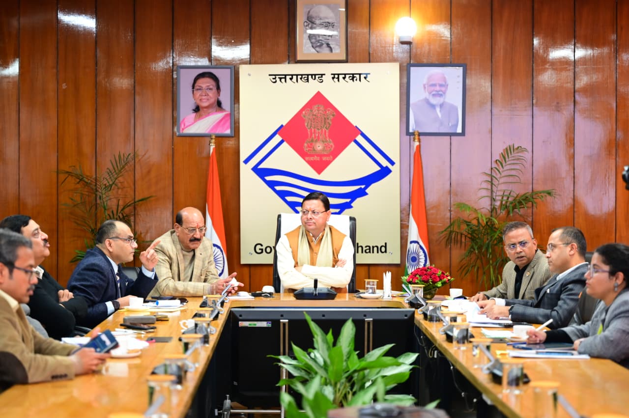 जेल विकास बोर्ड के दौरान मुख्यमंत्री ने कहा कि राज्य की हर जेल को एक विशेष उत्पाद के विकास पर फोकस करना चाहिए।