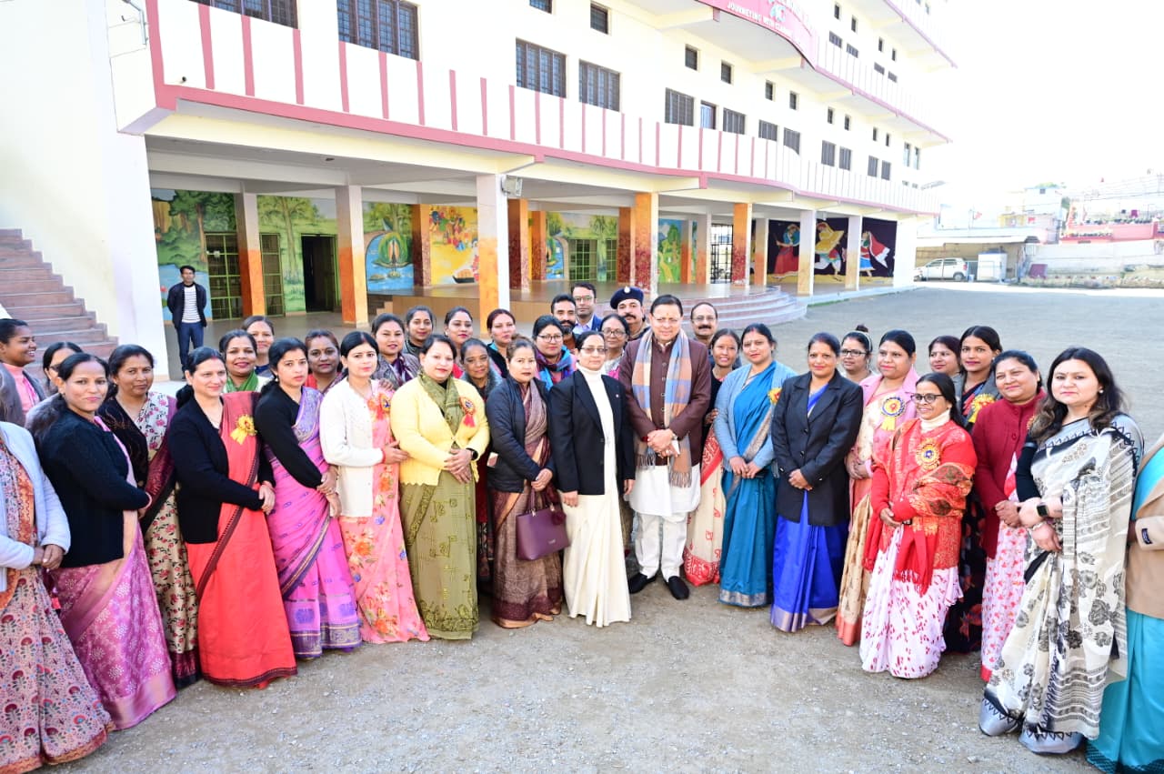 परीक्षा पे चर्चा कार्यक्रम के 9वें संस्करण में शामिल हुए मुख्यमंत्री धामी