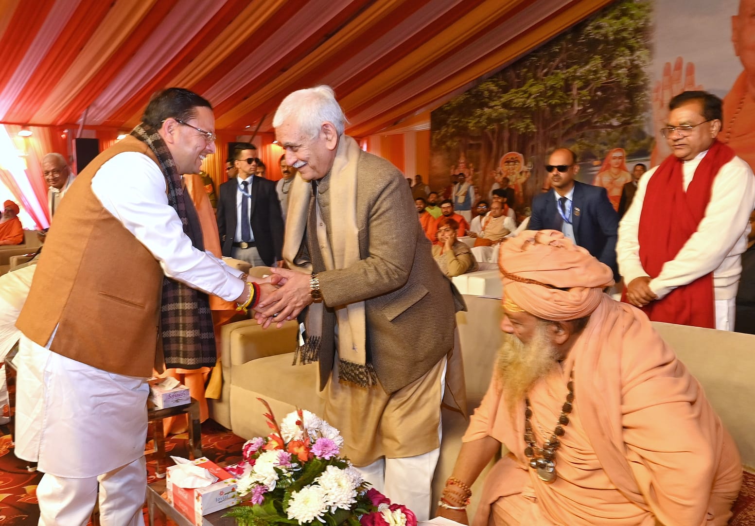 मुख्यमंत्री पुष्कर सिंह धामी ने हरिद्वार में ‘संत सम्मेलन’ में किया प्रतिभाग