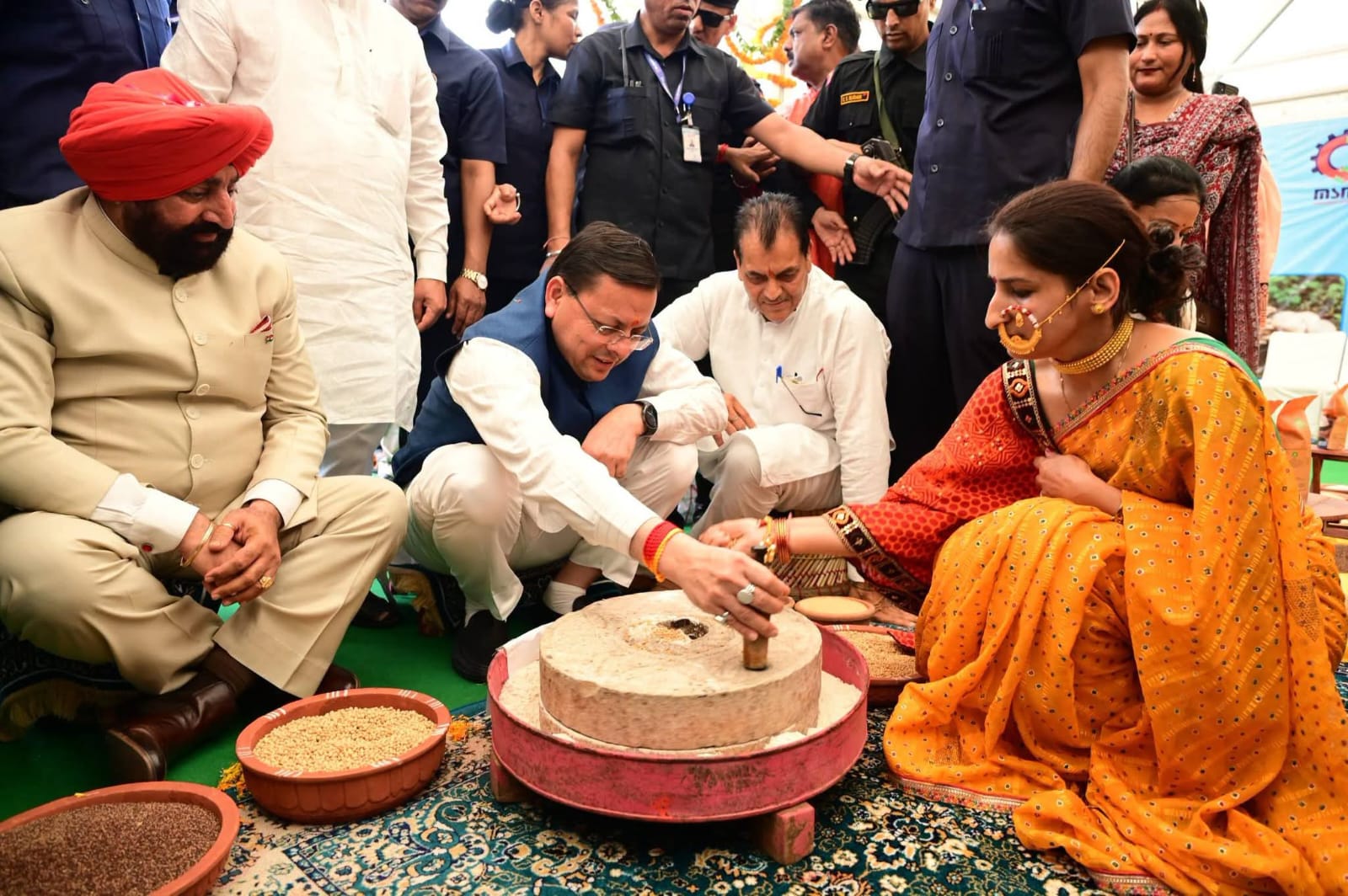 सेवा, सुशासन और समर्पण का सशक्त संदेश बना सेवा पखवाड़ा, 3.5 हजार से अधिक लोगों ने उठाया जनकल्याणकारी योजनाओं का लाभ