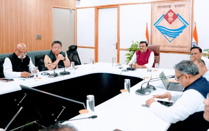 मुख्य सचिव आनंद बर्द्धन सख्त: 3 दिन में उपनल कर्मियों से करें अनुबंध, प्रमोशन और ACR प्रक्रिया भी समय पर पूरी करें
