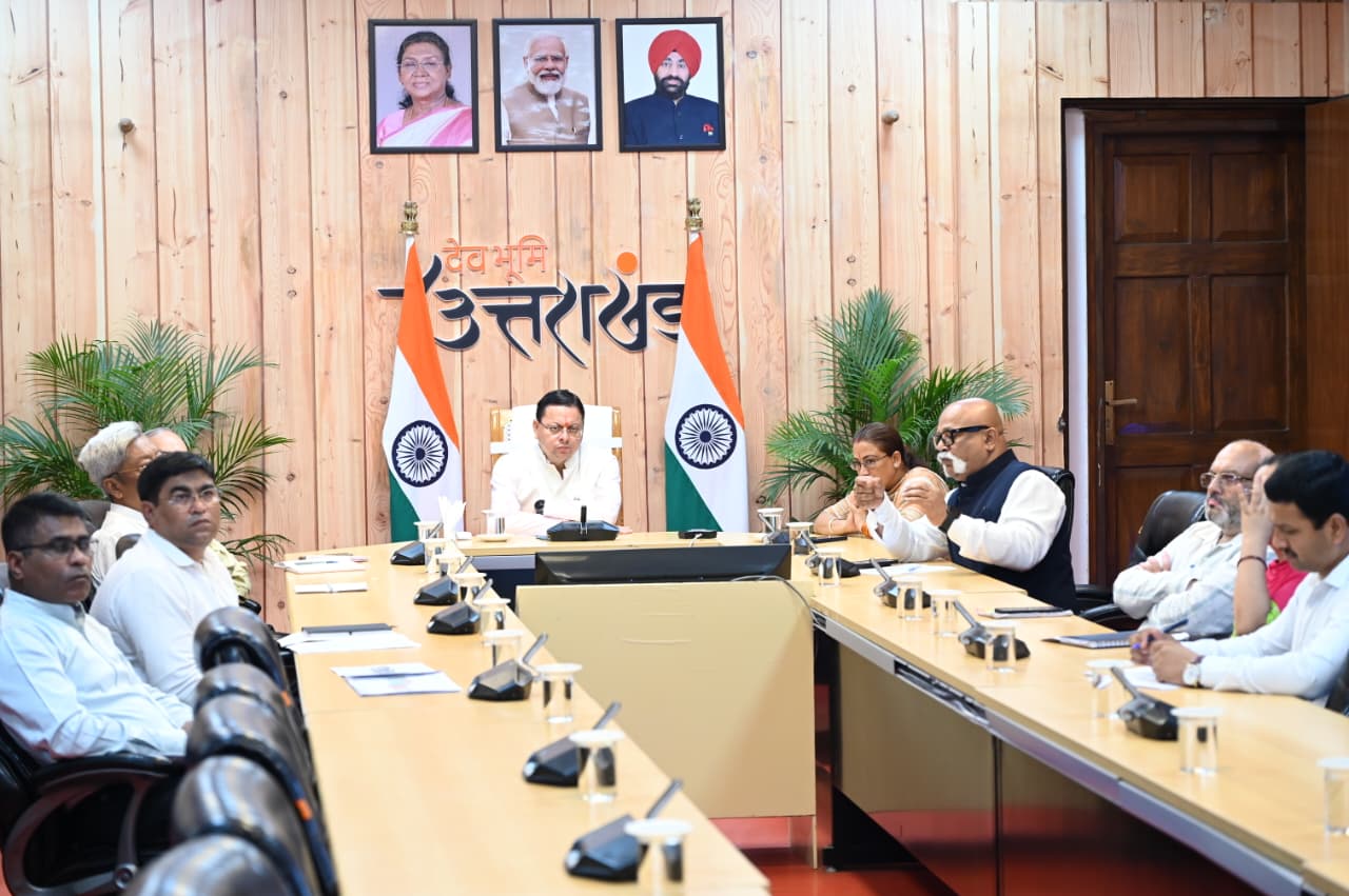 मुख्यमंत्री धामी ने उत्तराखंड क्रीड़ा विश्वविद्यालय(Sports University )गौलापार के निर्माण कार्यों की समीक्षा की