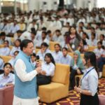 युवाओं को राज्य में ही मिलेंगे रोजगार और शिक्षा के अवसर,पलायन रोकने पर सरकार का जोर
