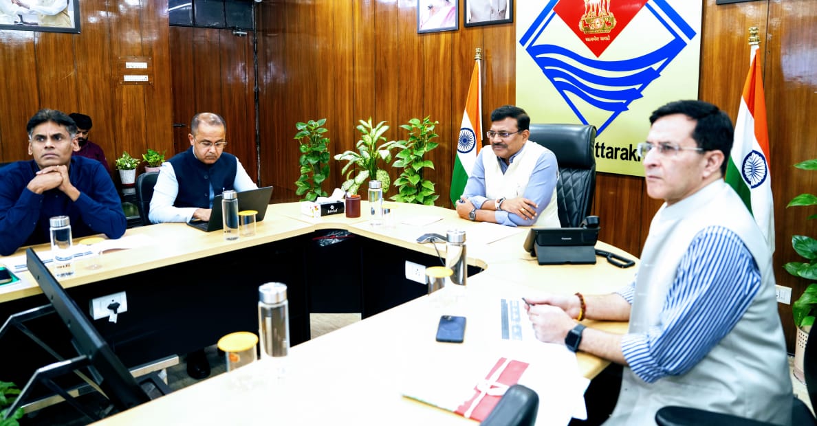 मुख्य सचिव ने की पुलिस विभाग के कार्यों की समीक्षा, साइबर पुलिसिंग, मानव तस्करी एवं डिजिटल इन्वेस्टीगेशन को मजबूत करने के निर्देश